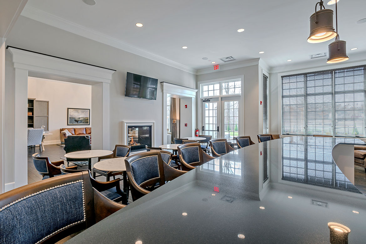 Crest of Alexandria Clubhouse Bar