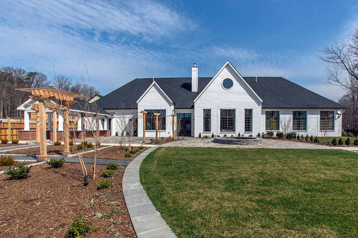 Crest of Alexandria Clubhouse Exterior